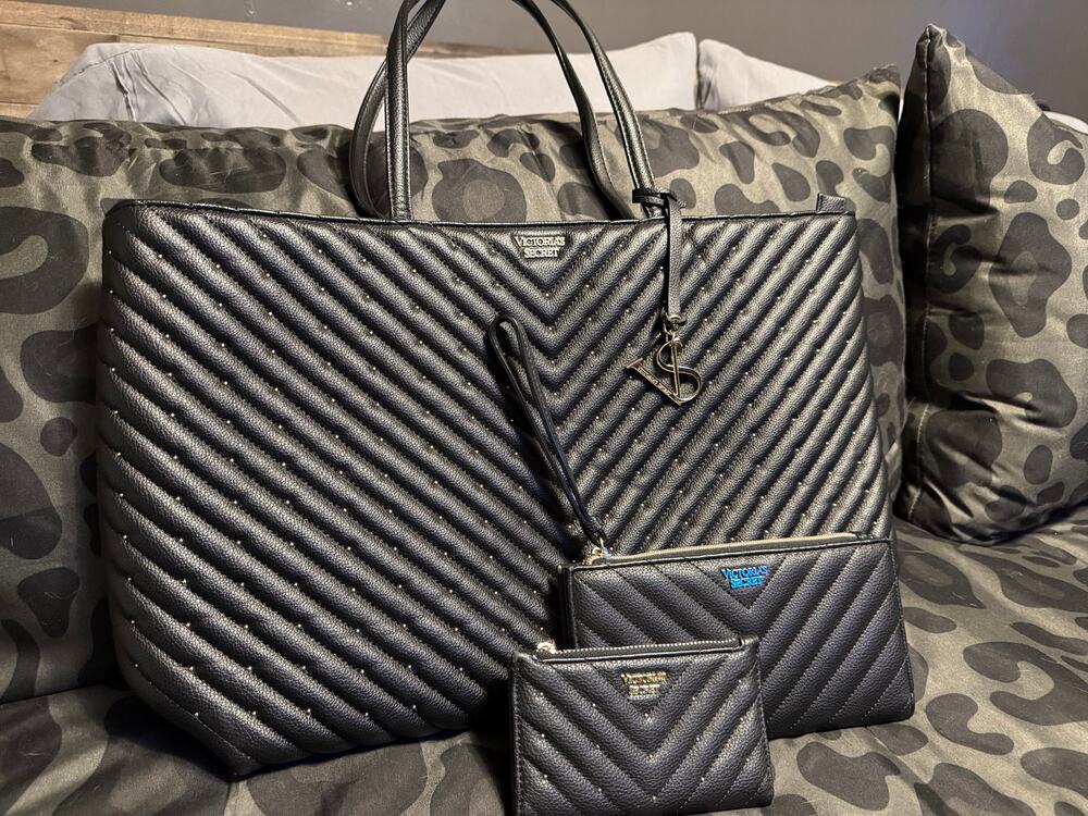 Victoria's Secret Studded V Quilt Large Tote with 2 Matching Wallets